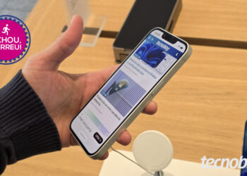 iPhone 17e (512 GB) volta a cair 34% para menor preço já visto no Magalu