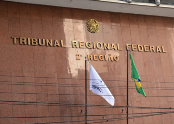 TRF2 condena União a indenizar militar trans da Marinha por desrespeito à identidade de gênero