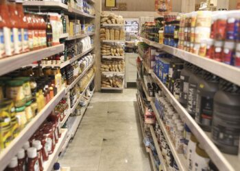 Cesta básica fica mais cara em todas as capitais no mês de abril