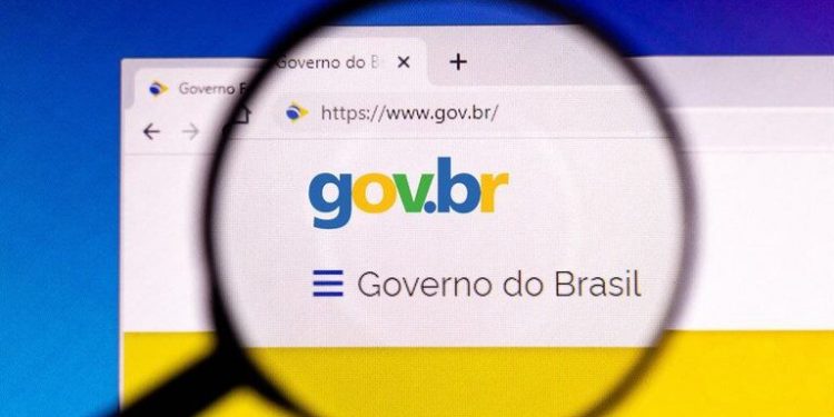 Estudantes relatam falhas no Gov.br no último dia de inscrição do Enem